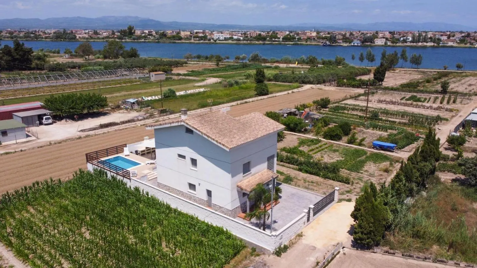 L Estel Del Riu La Cava Spanien